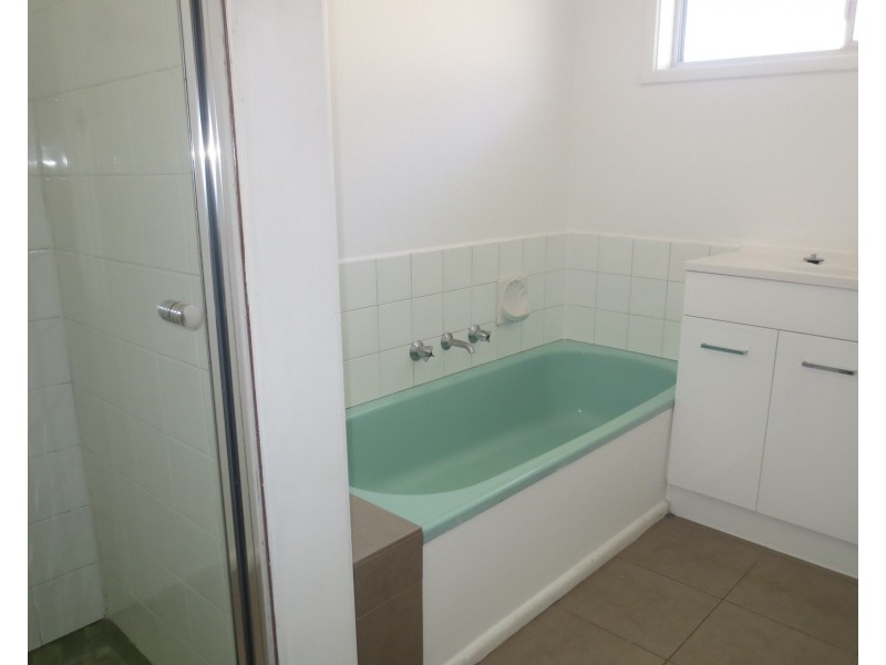 4/88 Kernot Street, South Kingsville VIC 3015