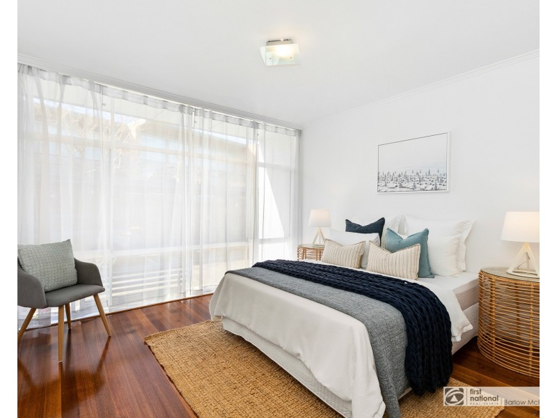 4/239 Esplanade, Altona VIC 3018
