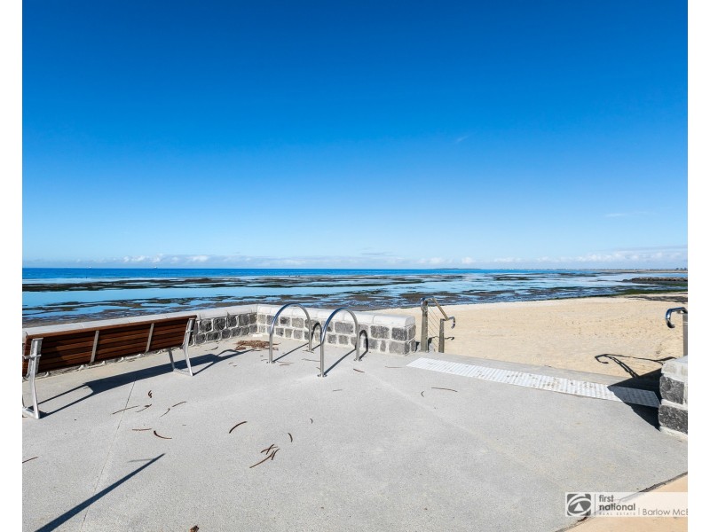 4/239 Esplanade, Altona VIC 3018