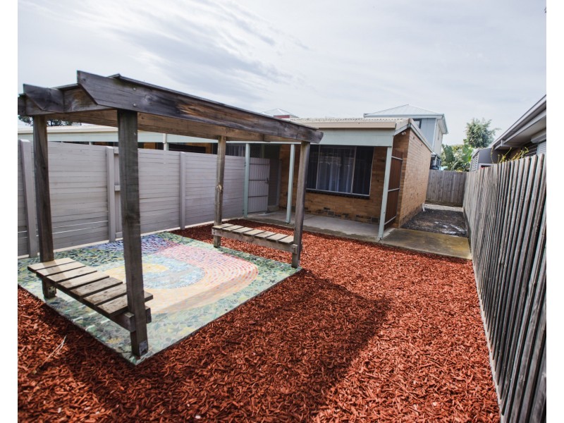 5/8 Romawi Street, Altona VIC 3018