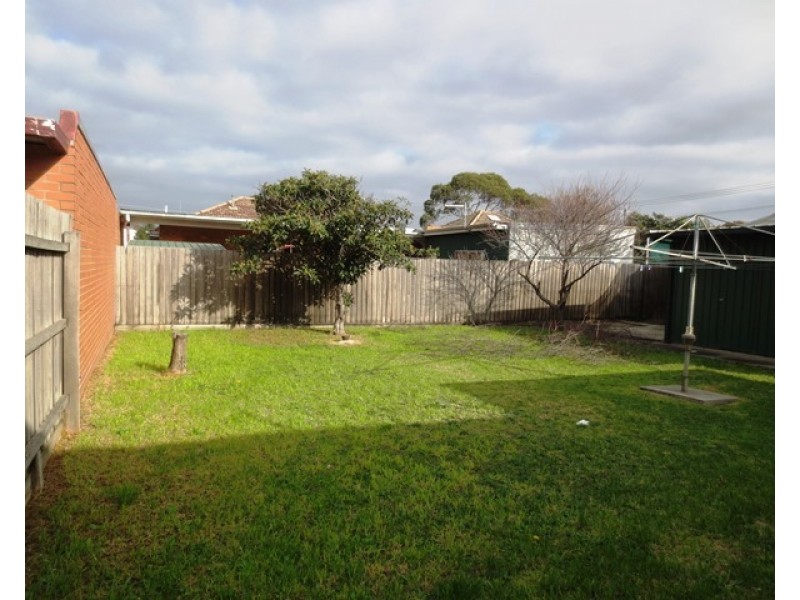 6 Lawrence Court, Altona North VIC 3025