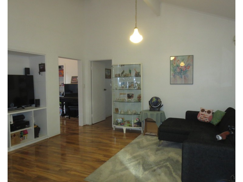 3/2 Upton Street, Altona VIC 3018