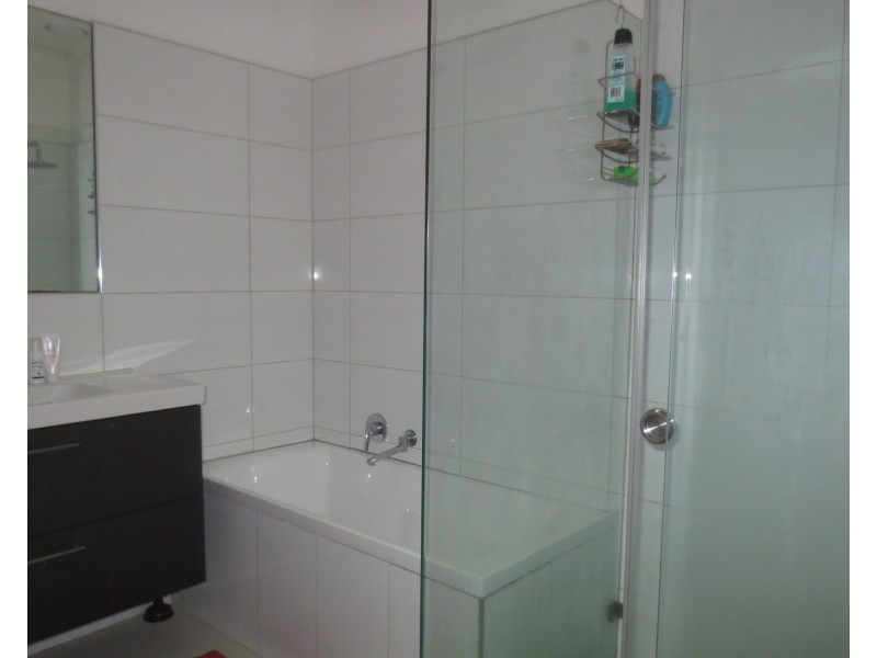 3/2 Upton Street, Altona VIC 3018