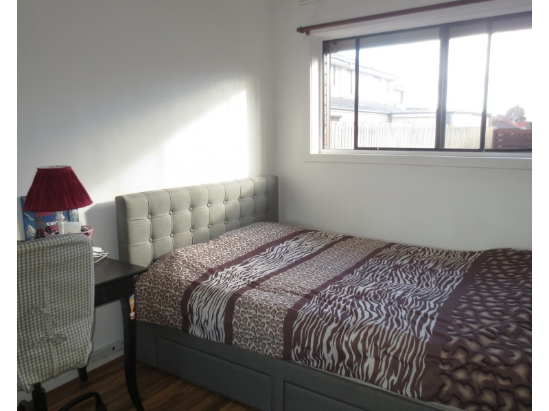 3/2 Upton Street, Altona VIC 3018