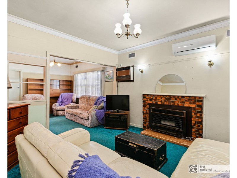 18 Primula Avenue, Brooklyn VIC 3012