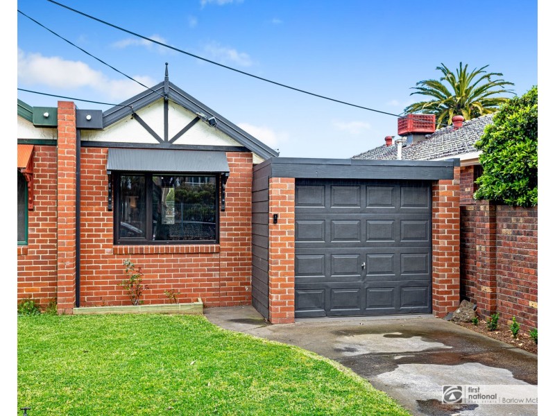 32b Railway Street South, Altona VIC 3018