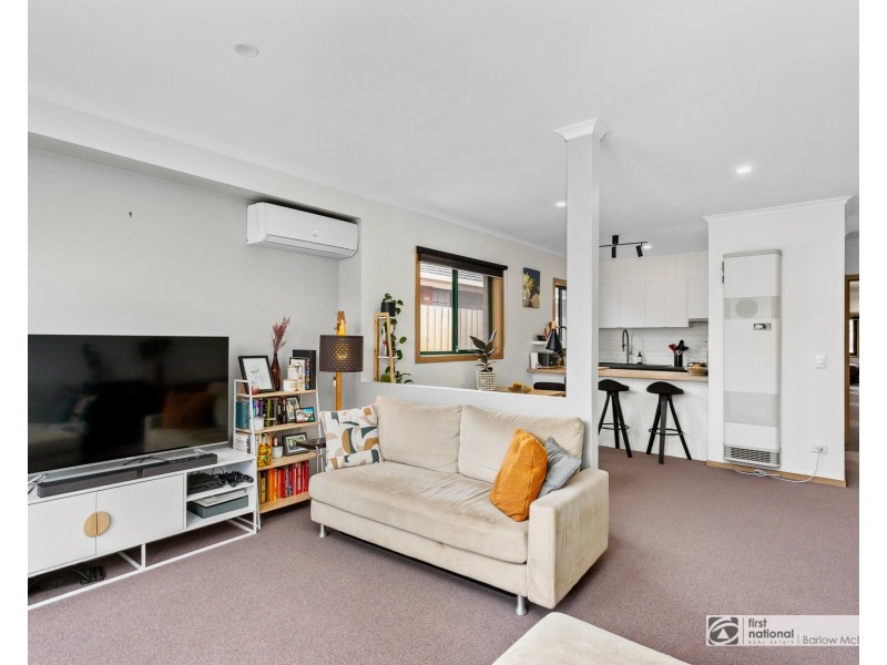32b Railway Street South, Altona VIC 3018