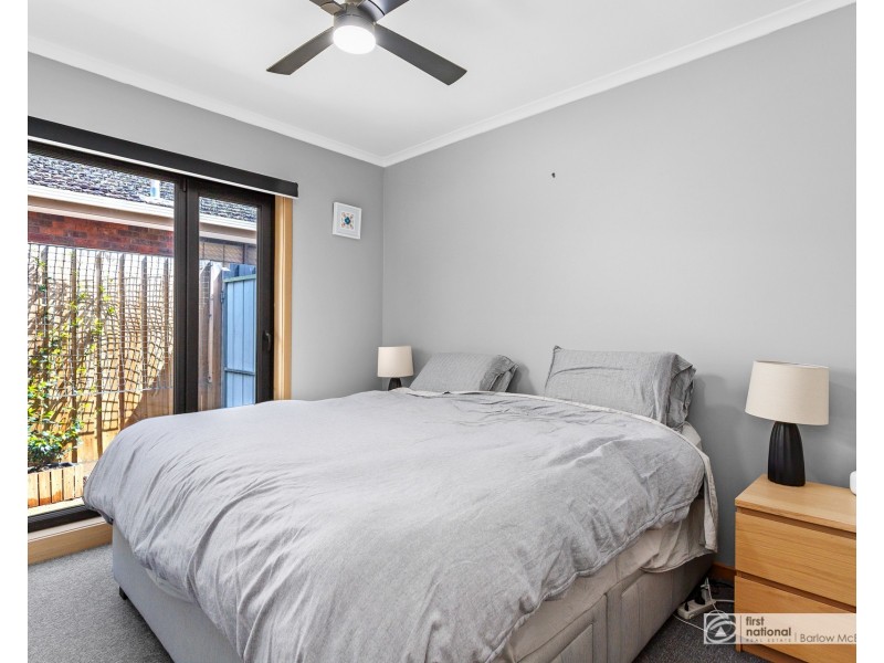 32b Railway Street South, Altona VIC 3018