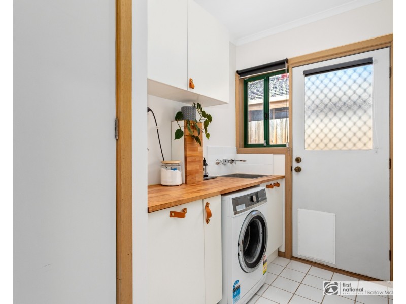 32b Railway Street South, Altona VIC 3018