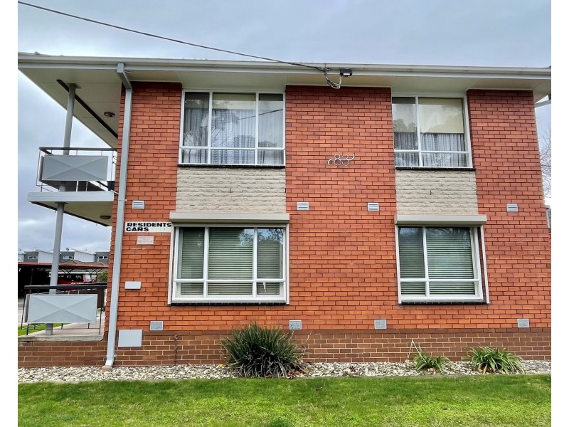 6/83 Railway Street North, Altona VIC 3018