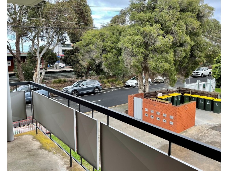 6/83 Railway Street North, Altona VIC 3018