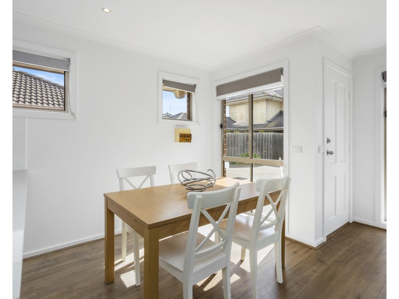 4/9-11 Hall Avenue, Altona Meadows VIC 3028