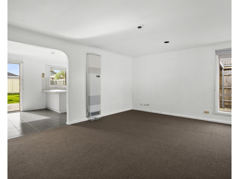 4 Carling Court, Altona Meadows VIC 3028