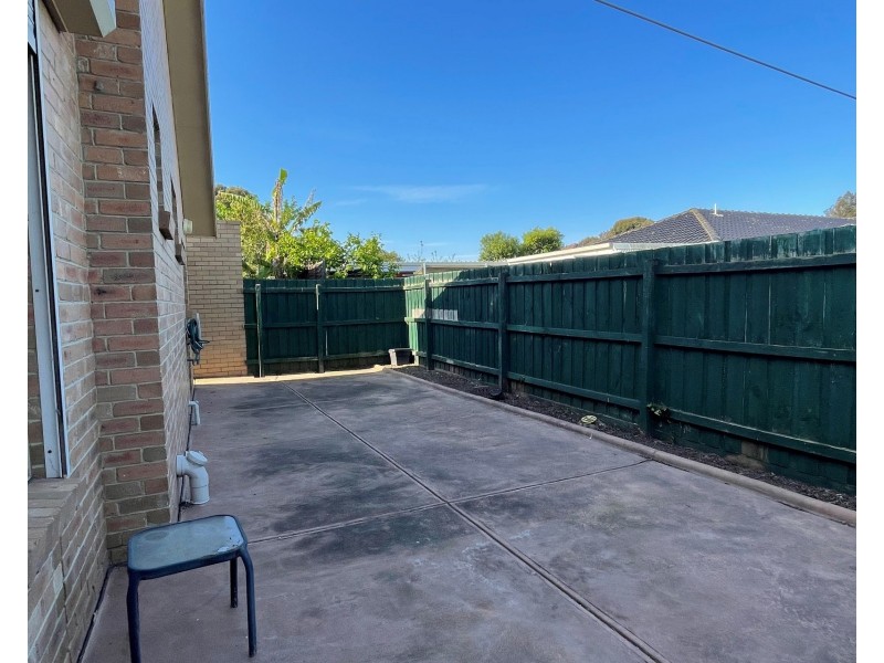 2/79 Orville Street, Altona Meadows VIC 3028