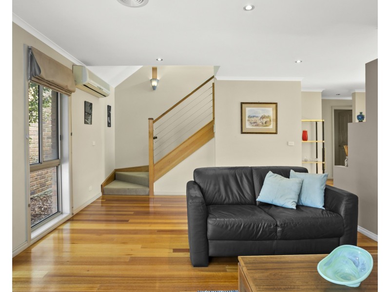 2/275 Queen Street, Altona VIC 3018