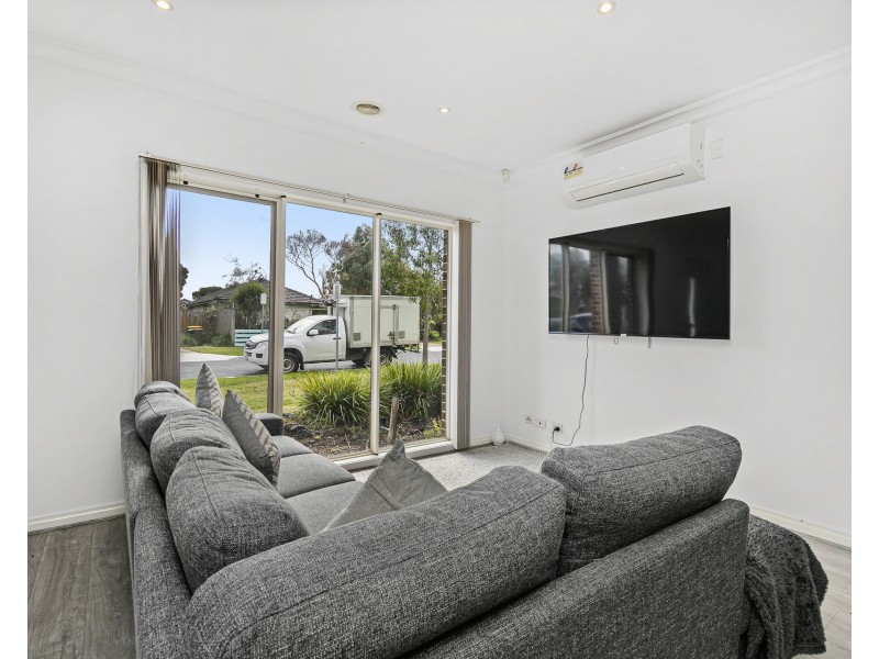 17 Balmoral Street, Laverton VIC 3028