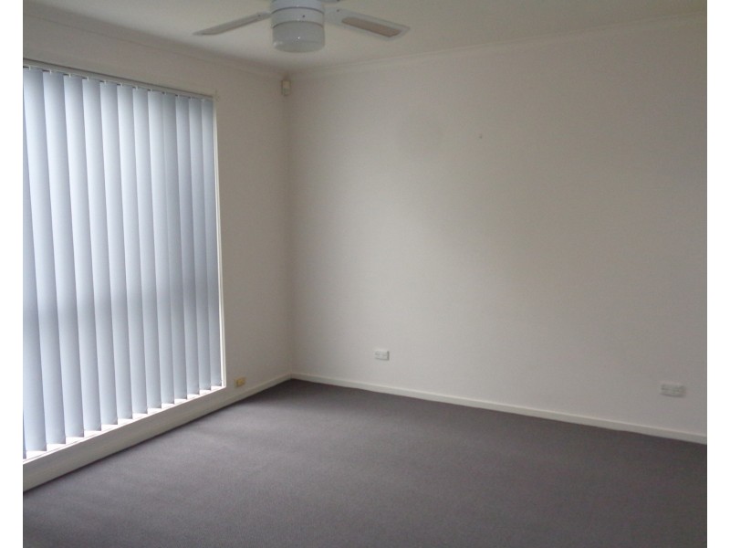 1/42 John Street, Altona North VIC 3025