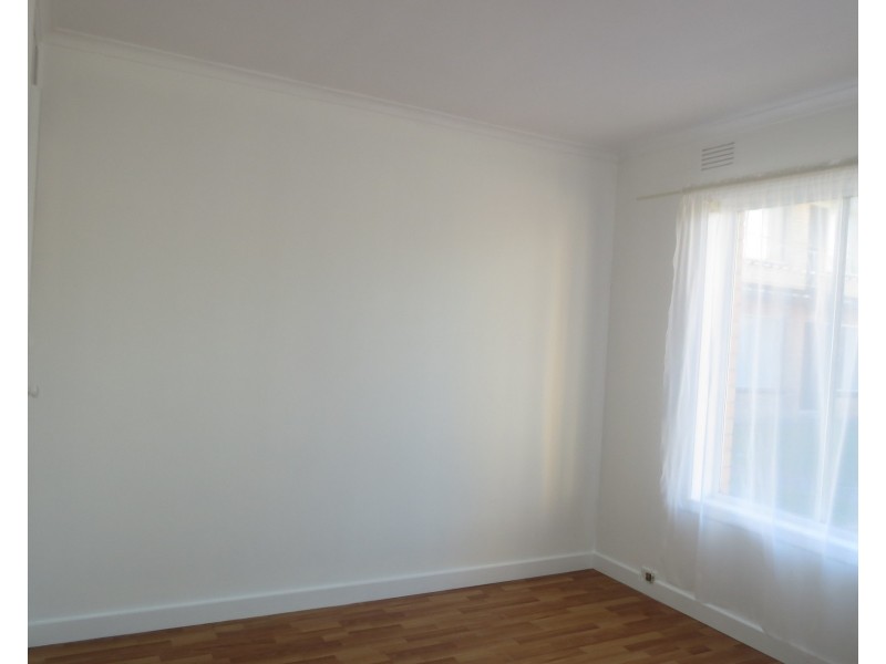 7/2 Stenhouse Avenue, Brooklyn VIC 3012