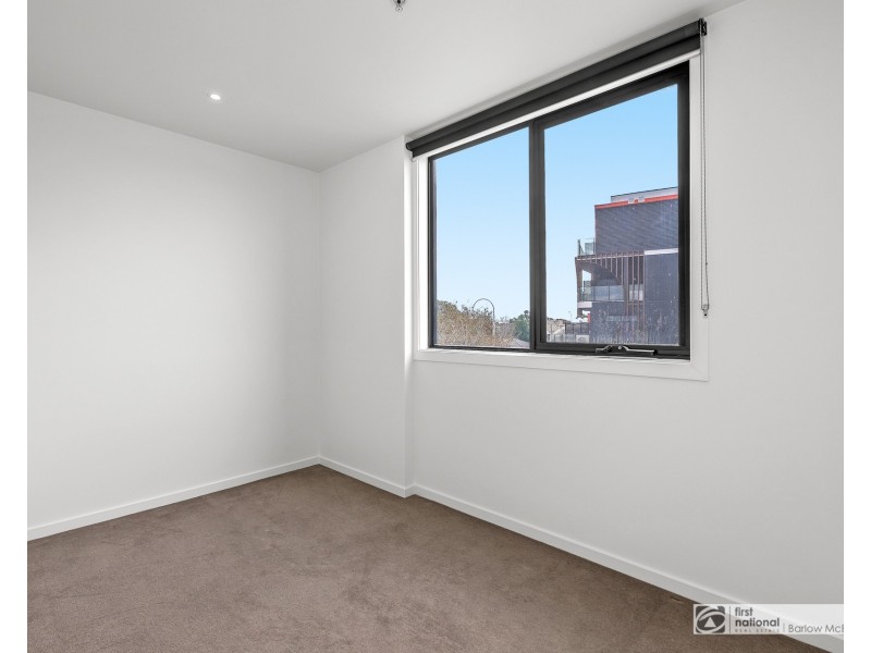 205/112 Pier Street, Altona VIC 3018