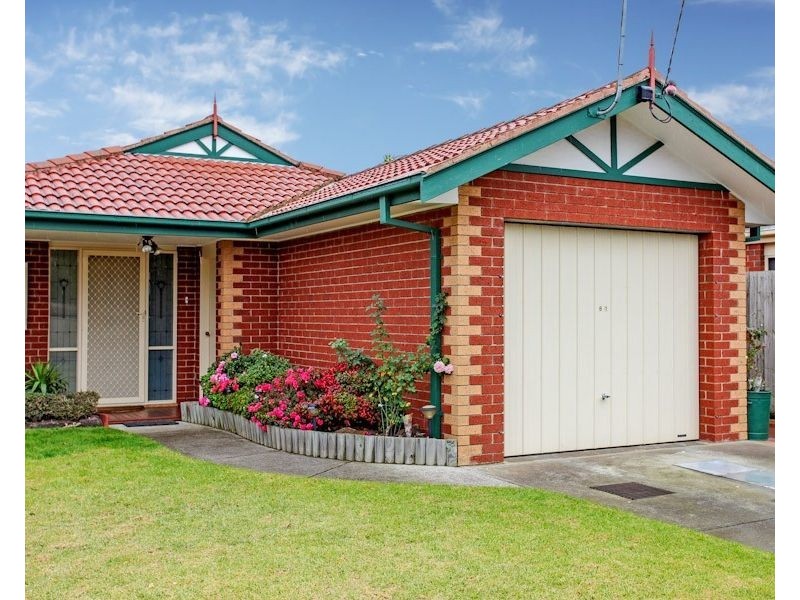 61 Linnet Street, Altona VIC 3018