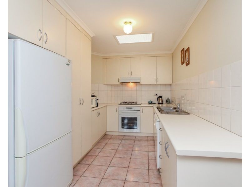 61 Linnet Street, Altona VIC 3018