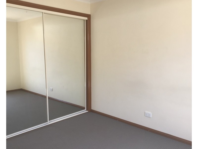 2/11 Devenport Court, Altona Meadows VIC 3028