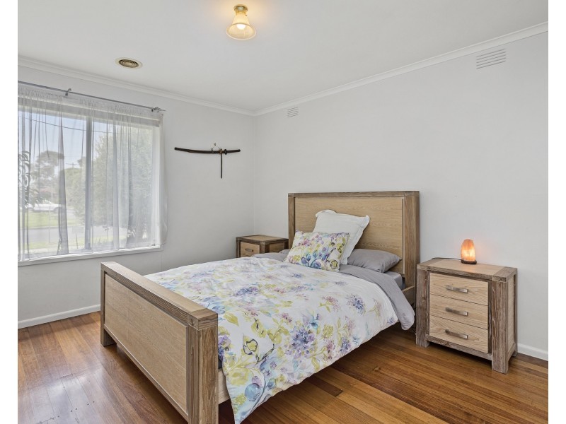 136 Grieve Parade, Altona VIC 3018
