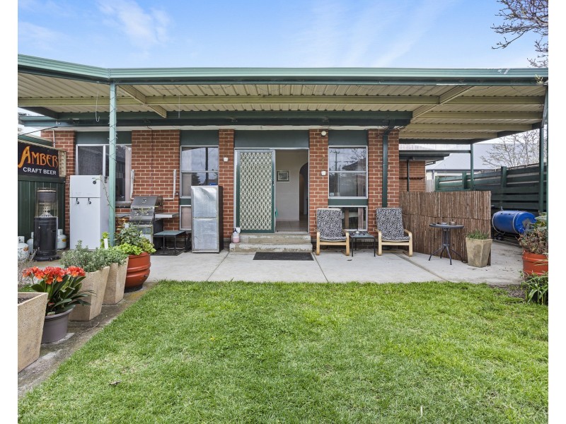 136 Grieve Parade, Altona VIC 3018