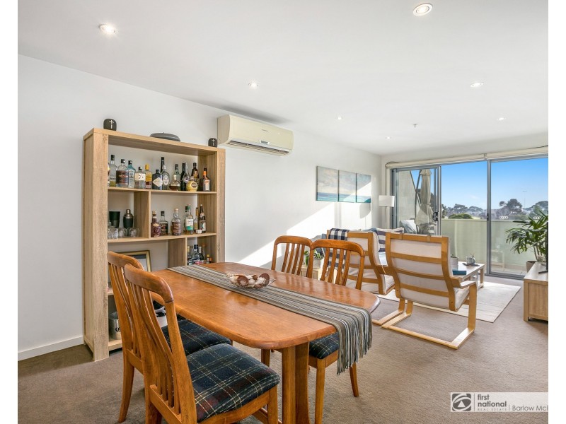307/115-117 Pier Street, Altona VIC 3018
