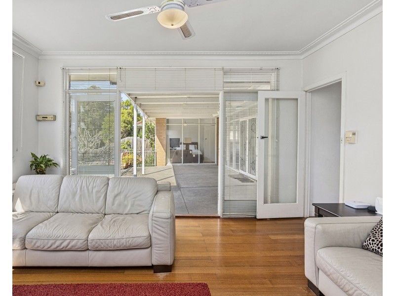51 Belmar Avenue, Altona VIC 3018