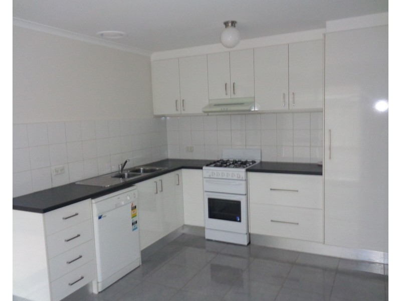 1/114 Blyth Street, Altona VIC 3018