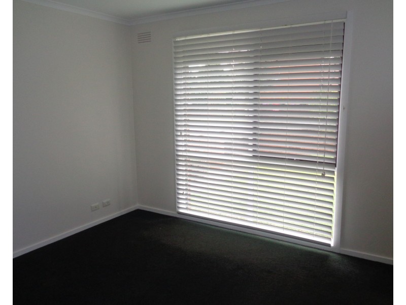 1/114 Blyth Street, Altona VIC 3018