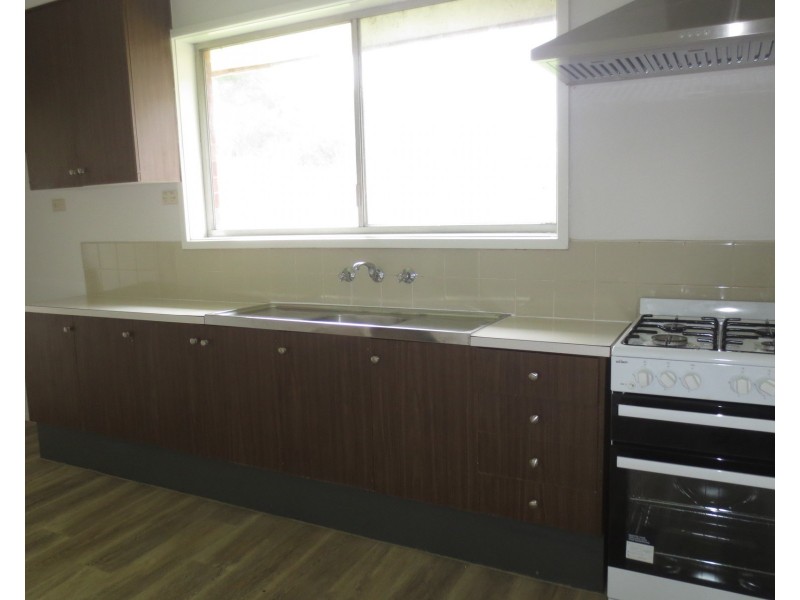 58 Mcintyre Drive, Altona VIC 3018