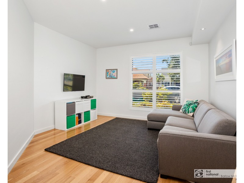 2/7 Webb Street, Altona VIC 3018