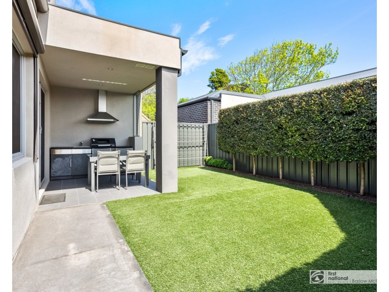 2/7 Webb Street, Altona VIC 3018