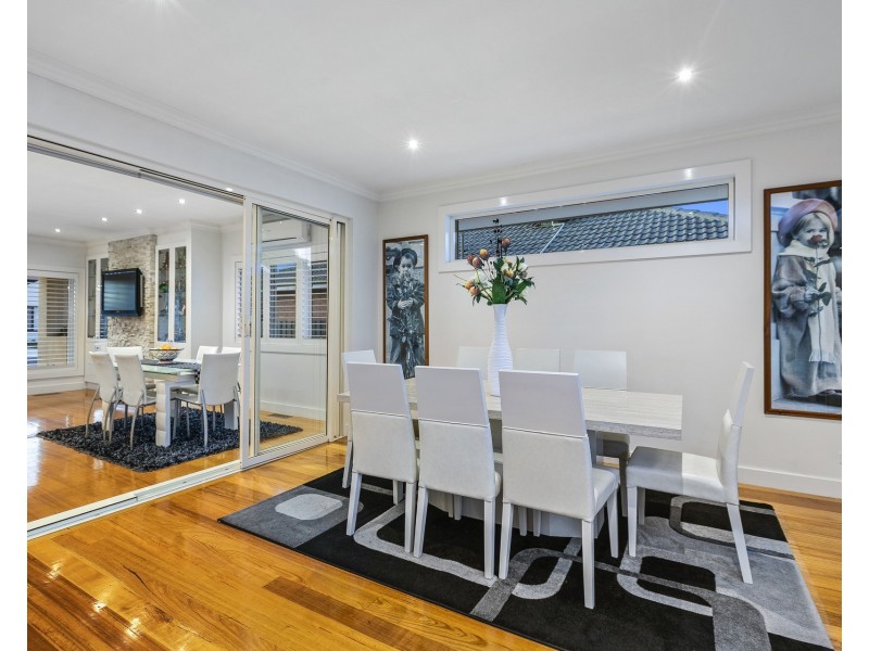 2 Pollard Court, Altona VIC 3018