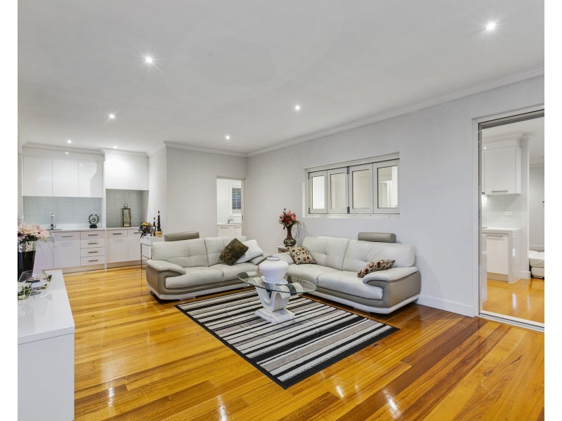 2 Pollard Court, Altona VIC 3018