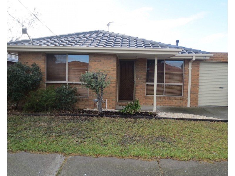 11 Alma Doepel Drive, Altona Meadows VIC 3028