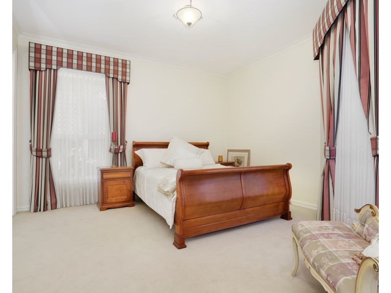 9 Delahunty Court, Altona Meadows VIC 3028