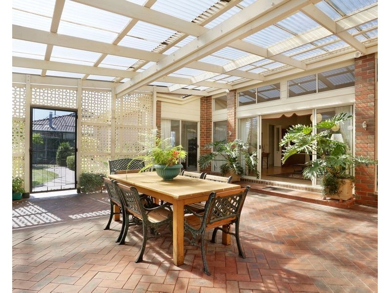 9 Delahunty Court, Altona Meadows VIC 3028