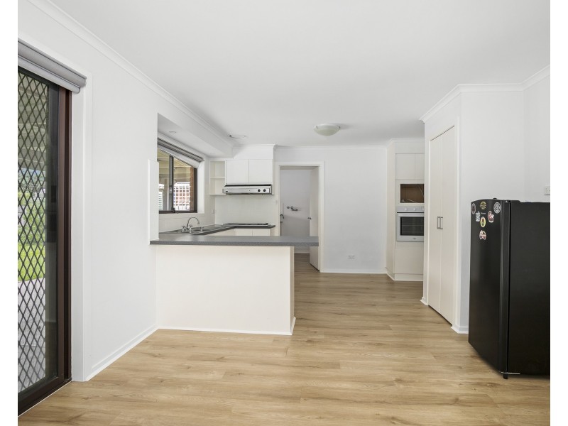 11 Brown Avenue, Altona Meadows VIC 3028