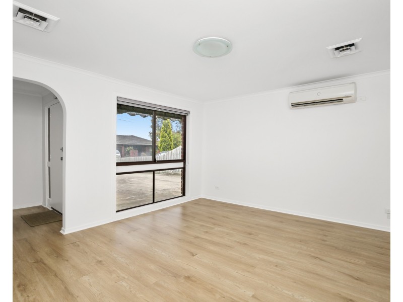 11 Brown Avenue, Altona Meadows VIC 3028