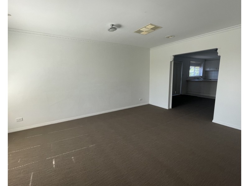 11 Carr Court, Altona Meadows VIC 3028