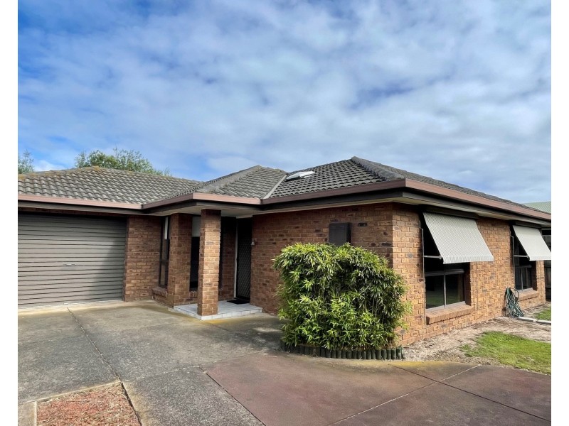 2/35 Bayview Street, Altona VIC 3018