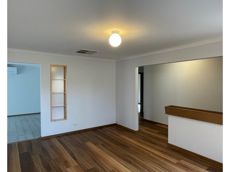 2/35 Bayview Street, Altona VIC 3018