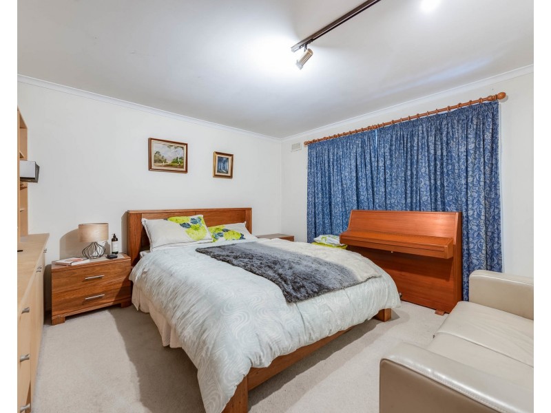 30 Noordenne Avenue, Seaholme VIC 3018