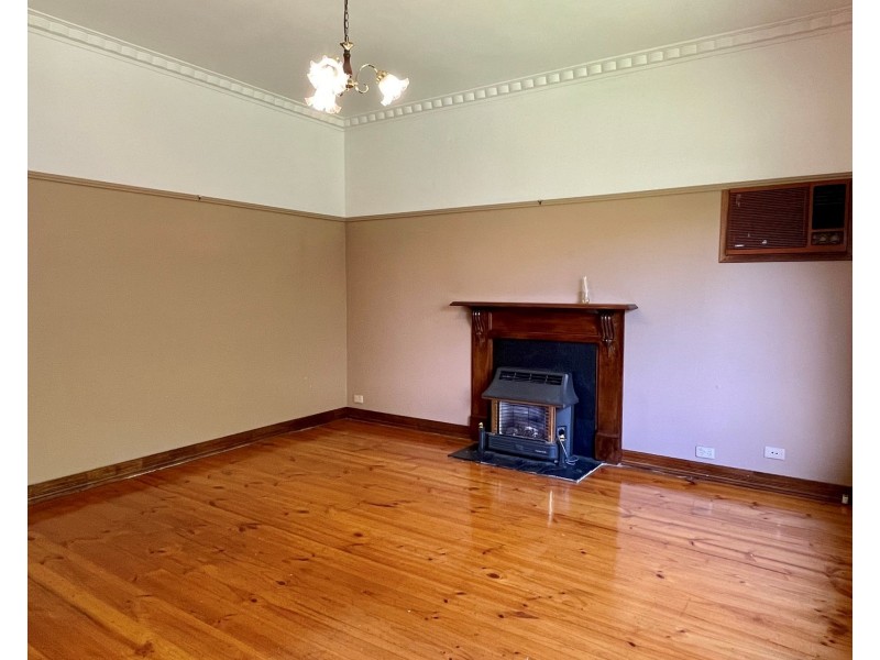 32 Bayview Street, Altona VIC 3018