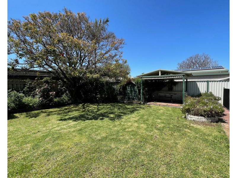 32 Bayview Street, Altona VIC 3018