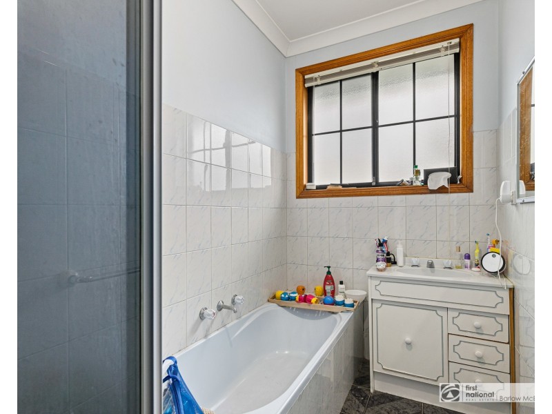 1B Locan Court, Altona Meadows VIC 3028