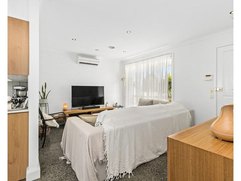 1/39 Victoria Street, Altona Meadows VIC 3028